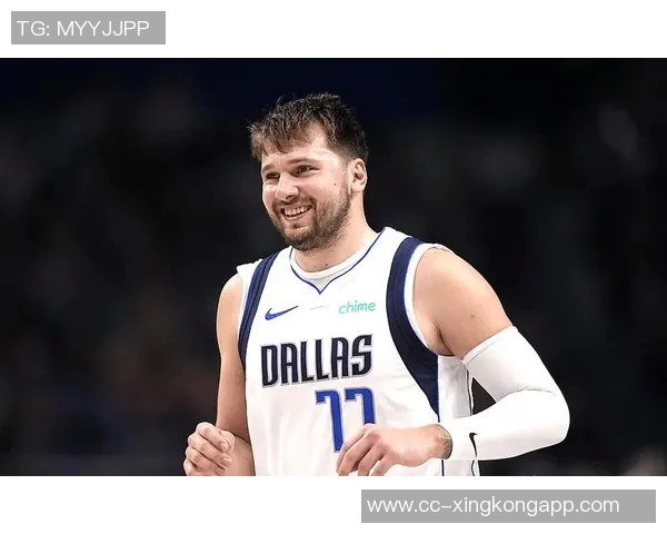 墨菲本赛季表现惊艳场均317分仅次东契奇位列联盟第二 墨菲本赛季表现惊艳场均317分仅次东契奇位列联盟第二