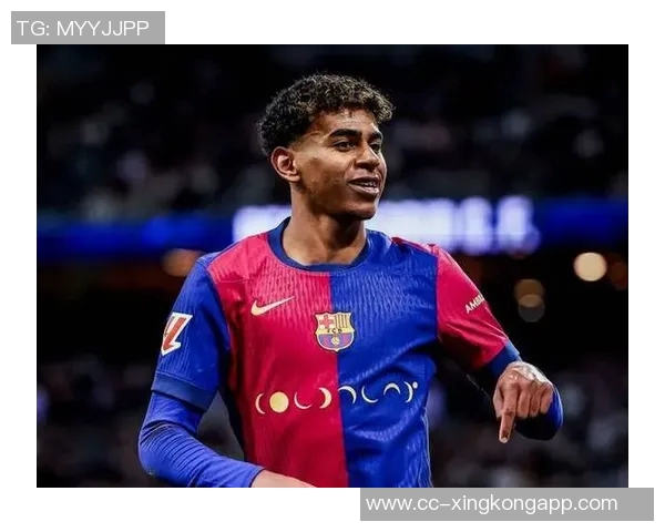 亚马尔荣膺西甲最佳U23球员实至名归的荣耀时刻